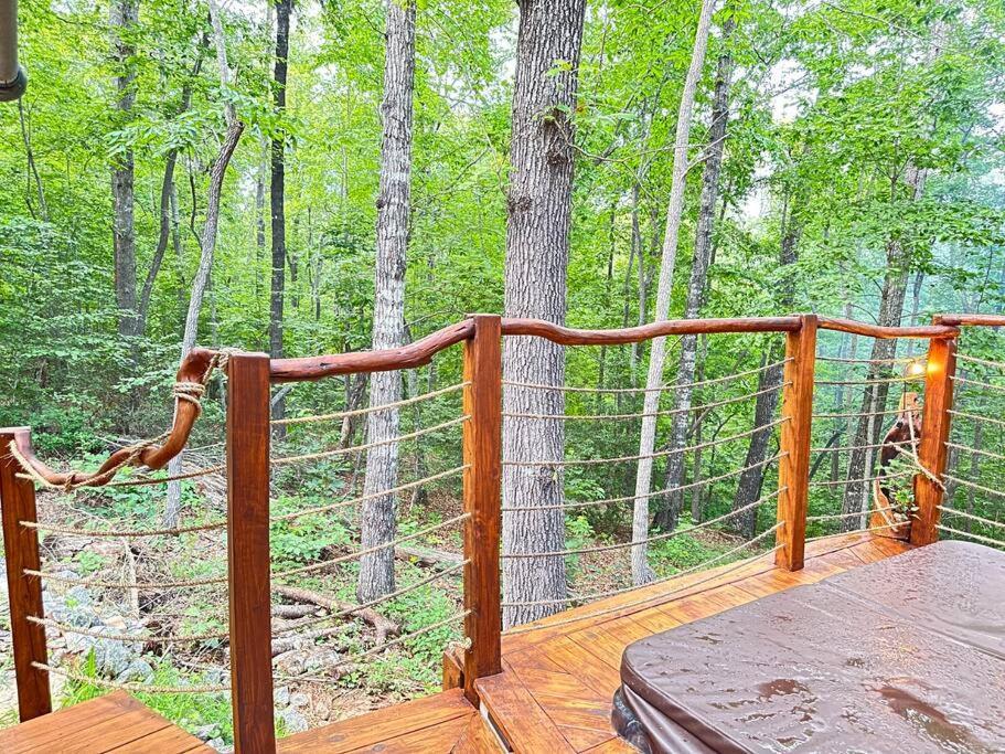 Secluded Rv With Private Hot Tub Apartment Rutherfordton ภายนอก รูปภาพ